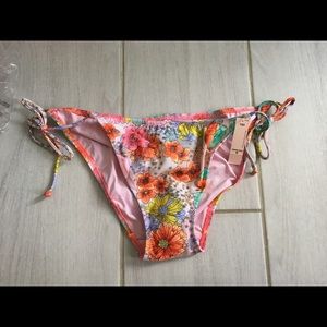 Victoria Secret The Teeny Bikini M Floral